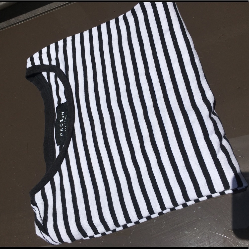 Pacsun Striped long sleeve (scallop fit )